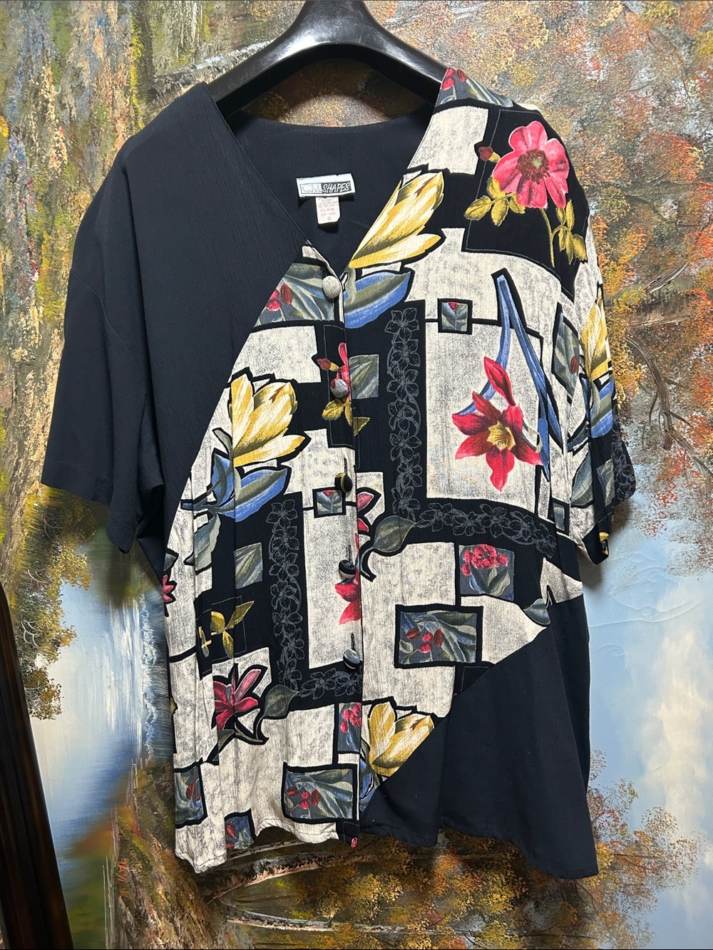 CM SHAPES Black Floral Wearable Art Short Sleeve Button-Front Top.